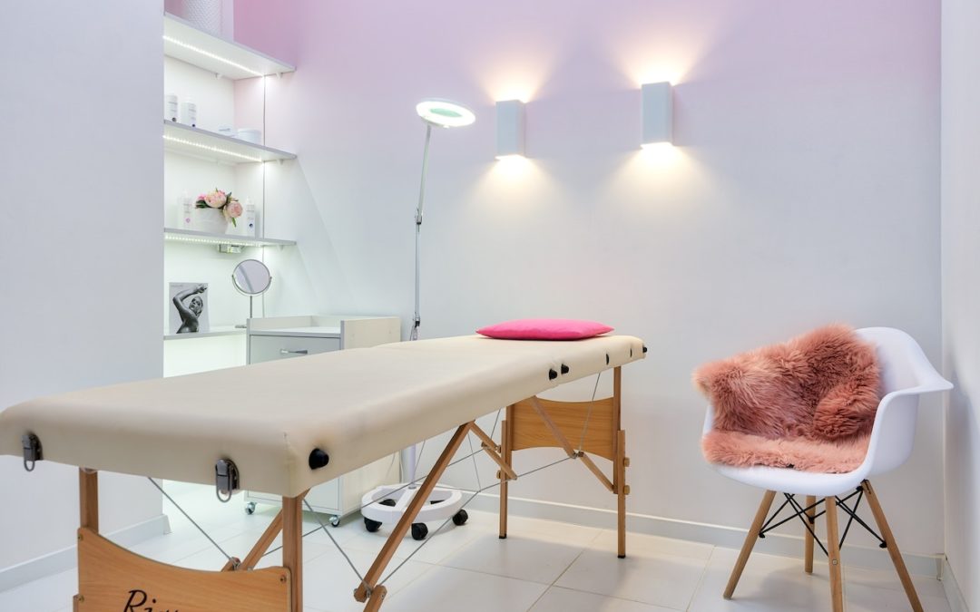 Comment vendre des cosmétiques dans son salon de massage ?